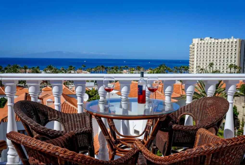 Apartment In Playa De Las Americas 1 Eksteriør bilde
